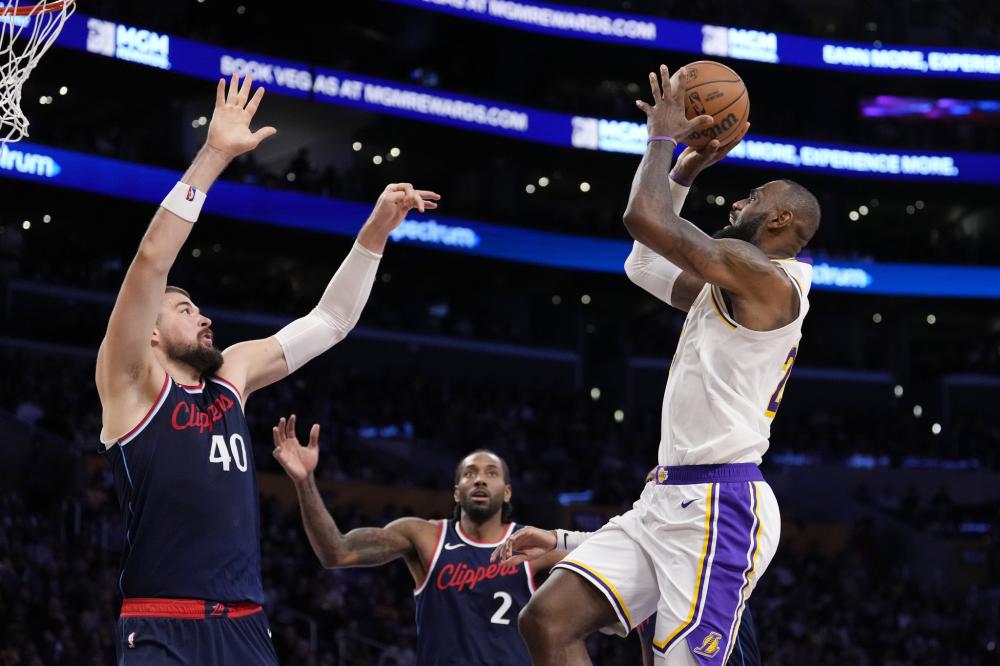 在欧洲足坛 在欧洲足坛