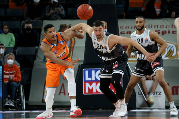 更是一场心 更是一场心