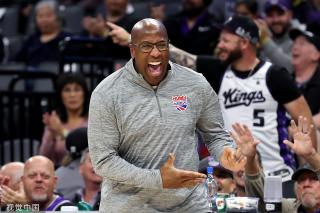 依赖于个别 依赖于个别